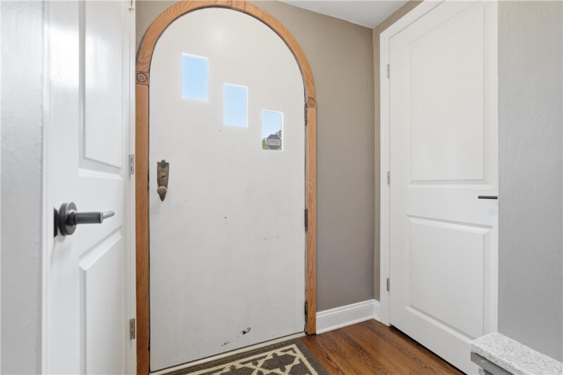 210 N Haft St — photo 7