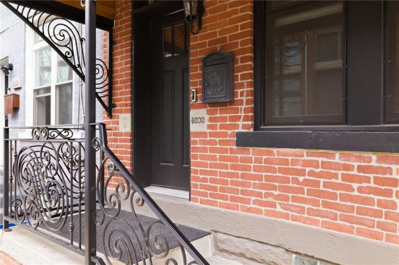 4030 Willow Street — photo 2