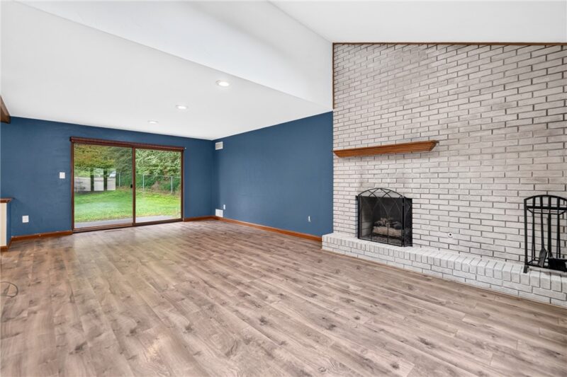 267 Kinvara Dr — photo 3