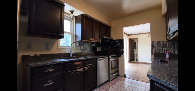 4674 Wilburke Ave — photo 2