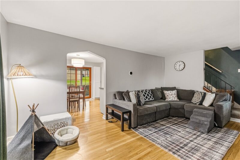 3045 Hazelhurst Ave — photo 5