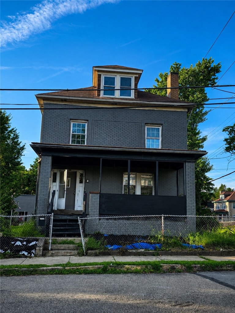 1200 Superior Ave — photo 1