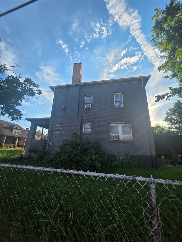 1200 Superior Ave — photo 3