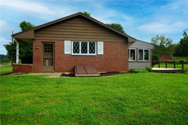 206 Armstrong Ave — photo 6
