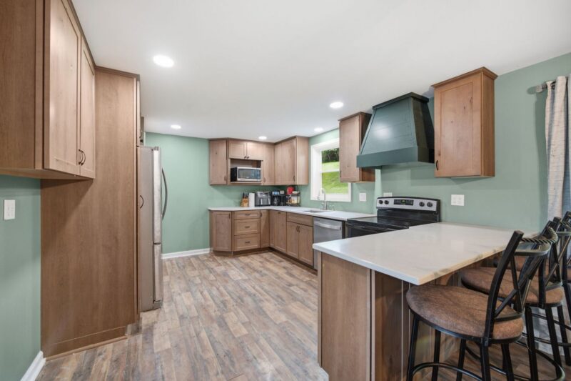 361 Algoma Drive — photo 5