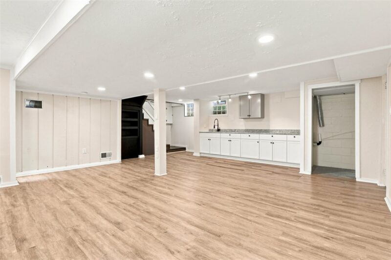13 Cypress Dr — photo 3