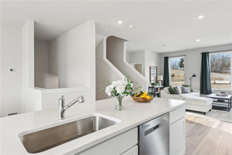 503 Cherry Tree Drive — photo 6