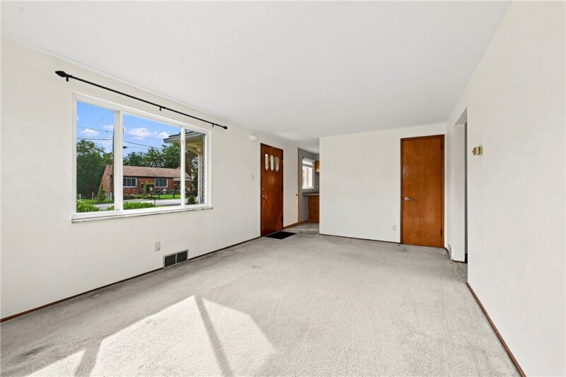 1502 LINNIE LOU DRIVE — photo 6