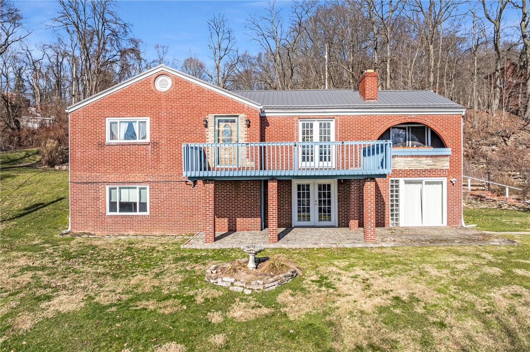 210 Linden Ave — photo 1