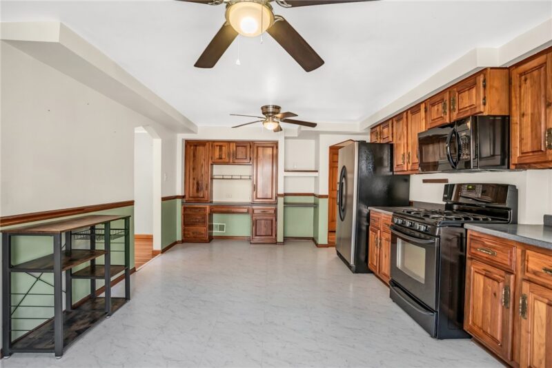 210 Linden Ave — photo 6