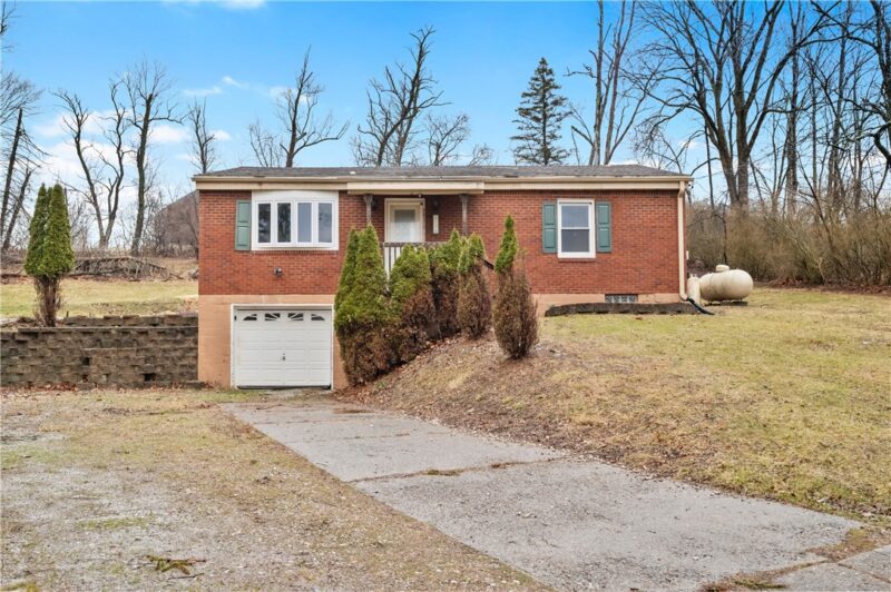 134 Baldwin Rd — photo 2
