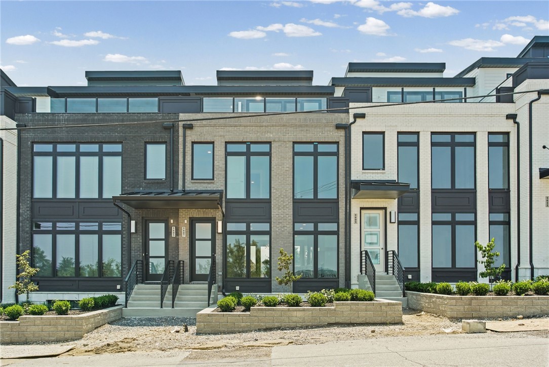 1607 Grandview Avenue — photo 1