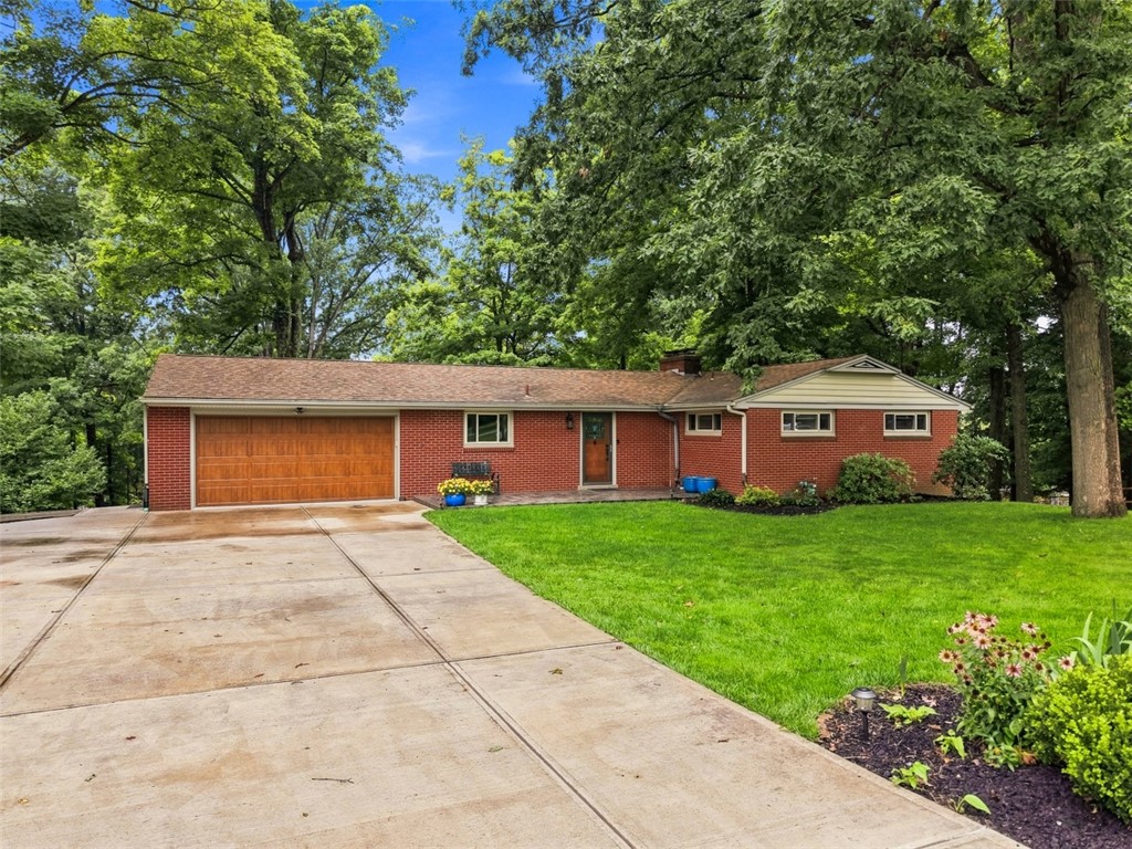 1557 Kuhlview Drive — photo 1