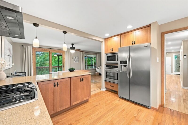 1557 Kuhlview Drive — photo 7