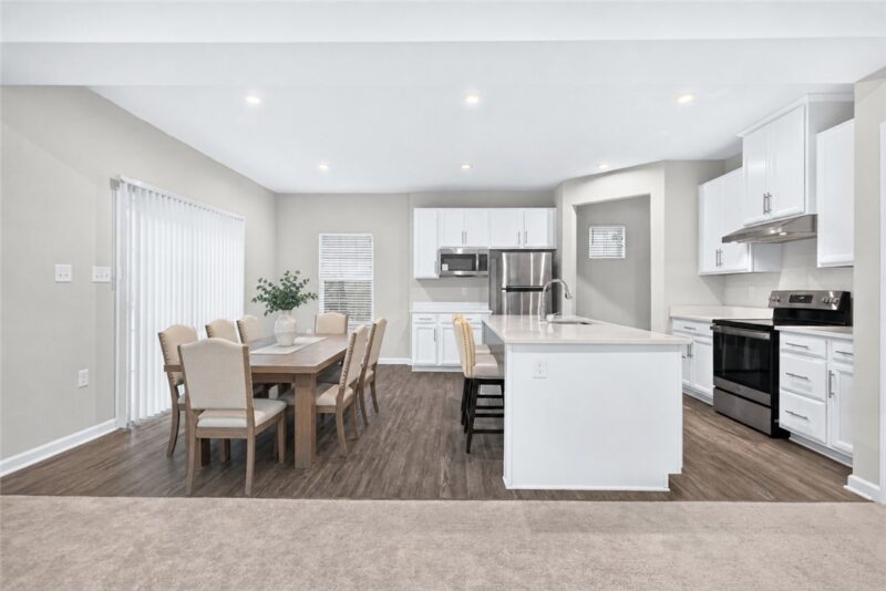 1319 Francis Way — photo 4