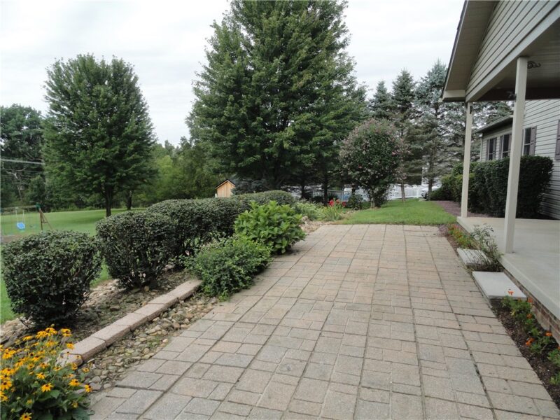 104 Spring Ridge DRIVE — photo 4