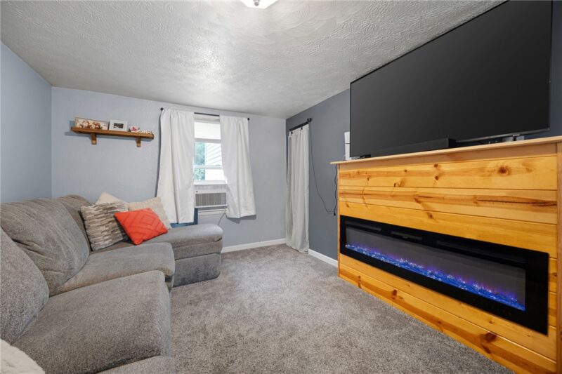 108 Ondrejko Rd — photo 8