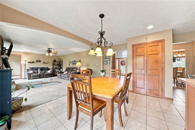760 Westminster Dr — photo 7