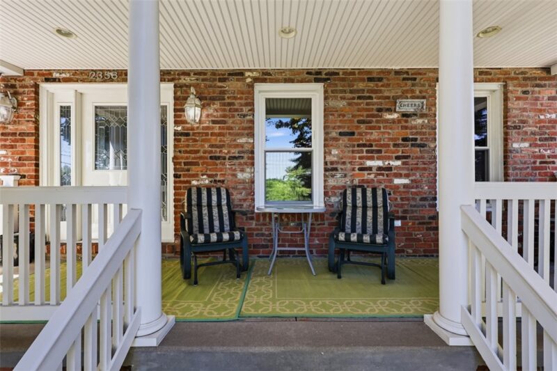 2358 Golfview Drive — photo 4