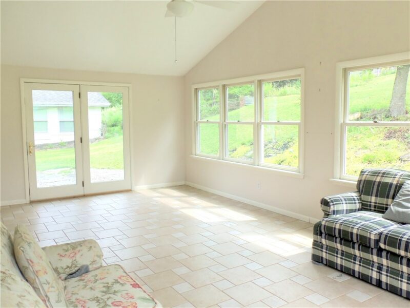 250 Waynesburg Road — photo 5