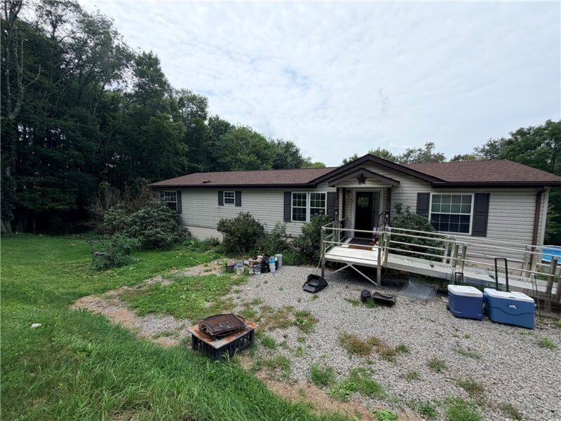 415 Sandy Hollow Rd — photo 2