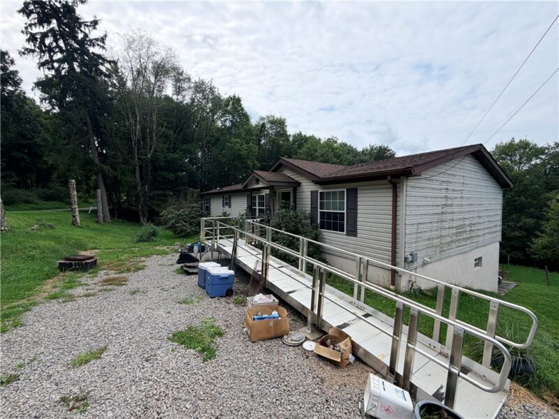 415 Sandy Hollow Rd — photo 3