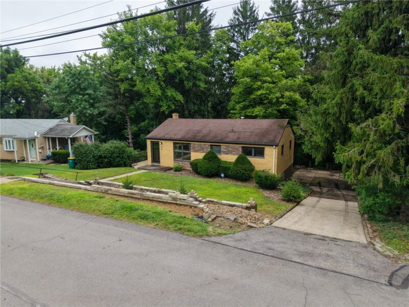 77 Bellview Cir — photo 3