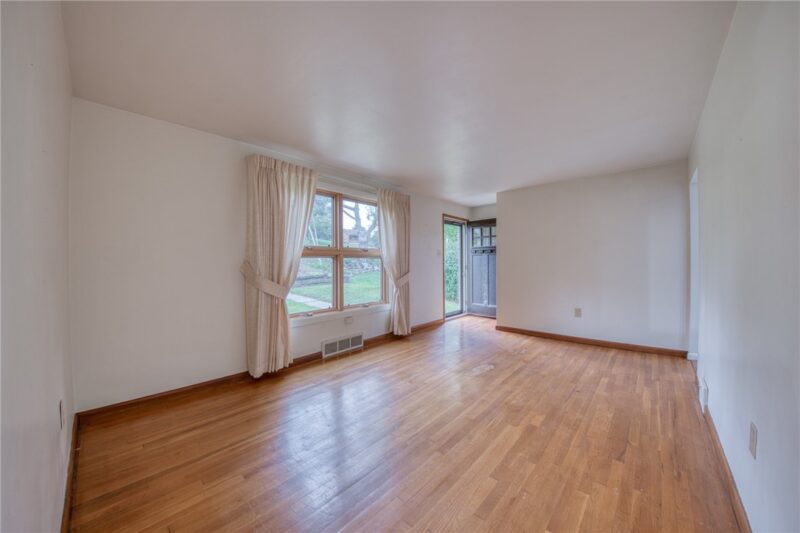 77 Bellview Cir — photo 8