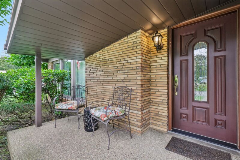 7540 Lynda DRIVE — photo 2