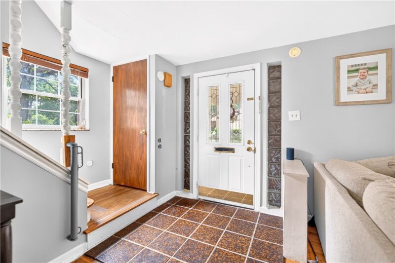 414 Gardner Pl — photo 3