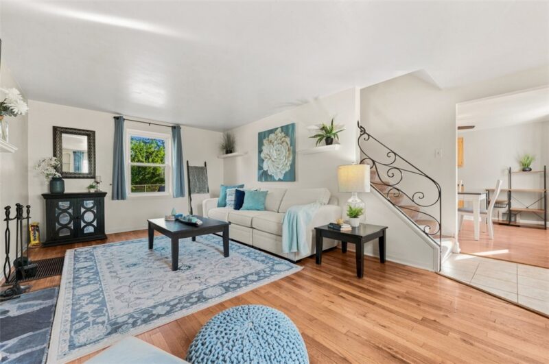 5330 Greenridge Dr — photo 3