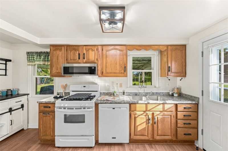 5330 Greenridge Dr — photo 6