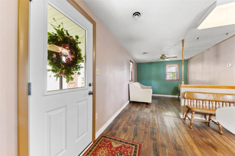 124 Reed Ave — photo 8