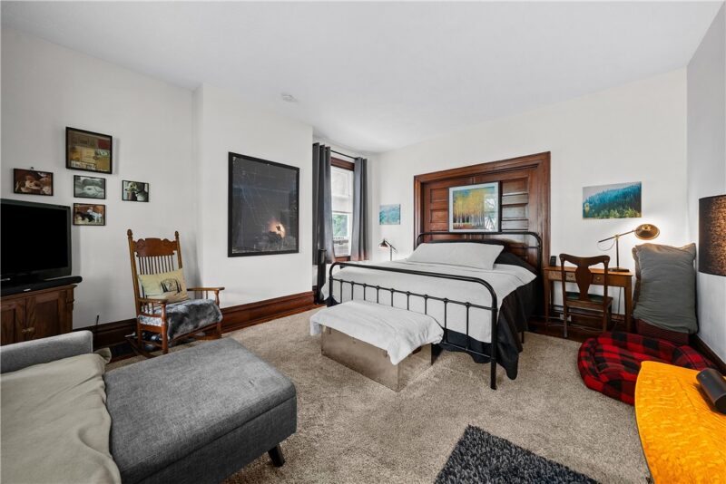 39 Dinsmore Ave — photo 5