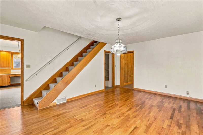 619 Oden St — photo 4