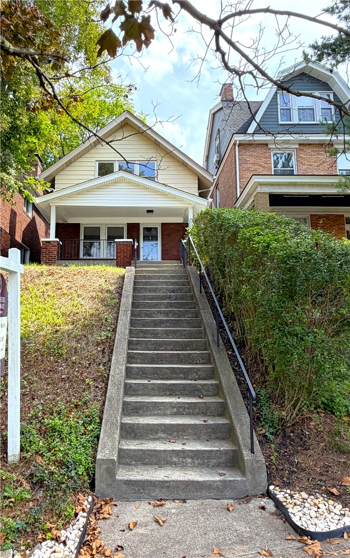 2313 Tilbury Ave — photo 2