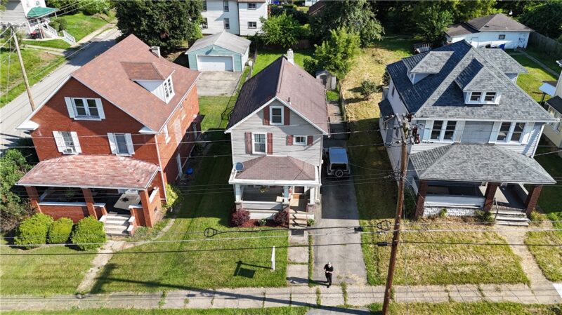 703 E Long Ave — photo 3