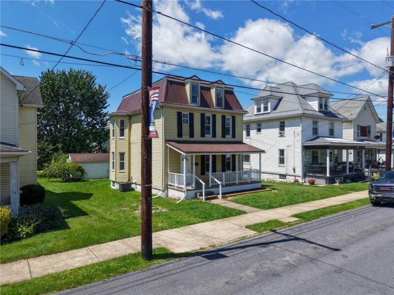 277 N Morrow St — photo 2