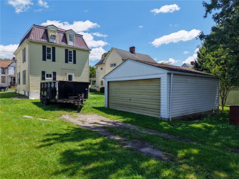 277 N Morrow St — photo 4