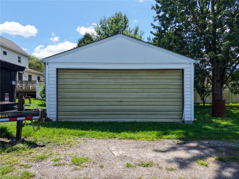 277 N Morrow St — photo 5