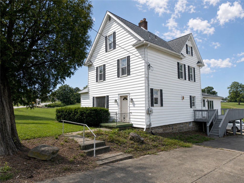 180 Freeport Rd — photo 1