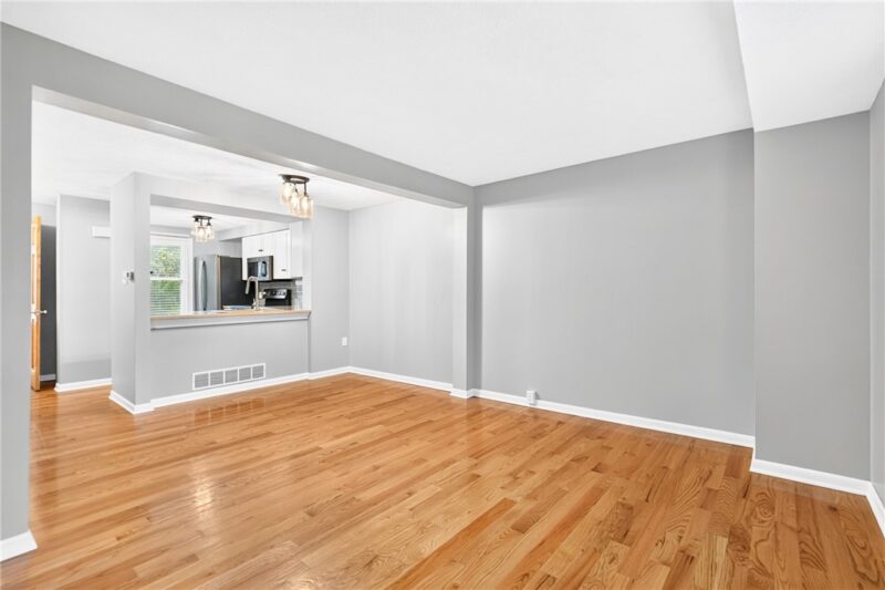 215 Timber Trail — photo 7