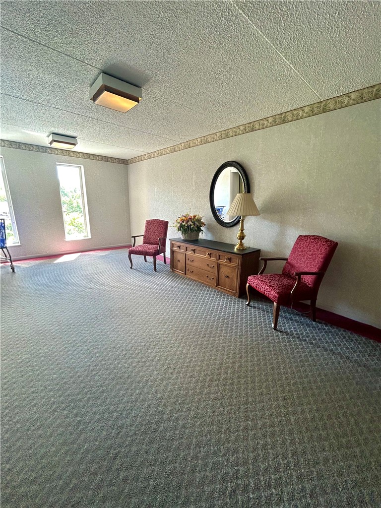 2160 Greentree Rd 400W — photo 8