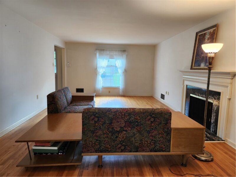 2103 Menold Dr — photo 6