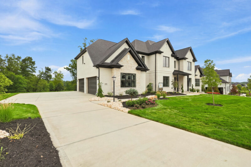 2020 Mallard Lane — photo 3