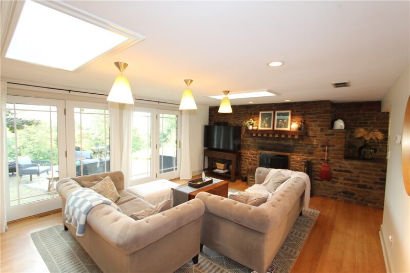 314 Redcut Lodge Rd — photo 5