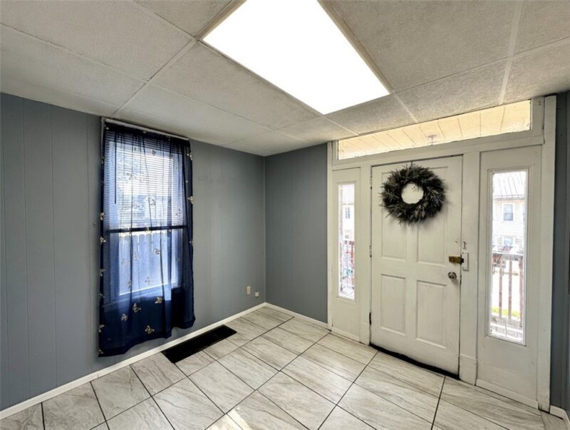 114 South Street — photo 8