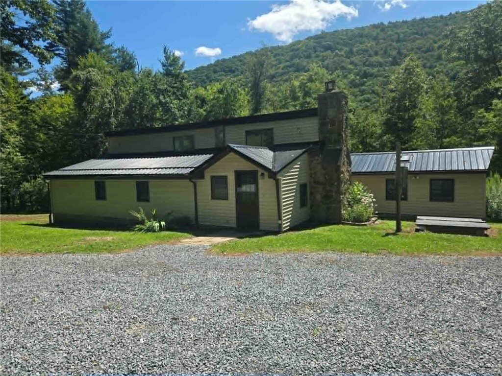 13368 Route 555 — photo 1
