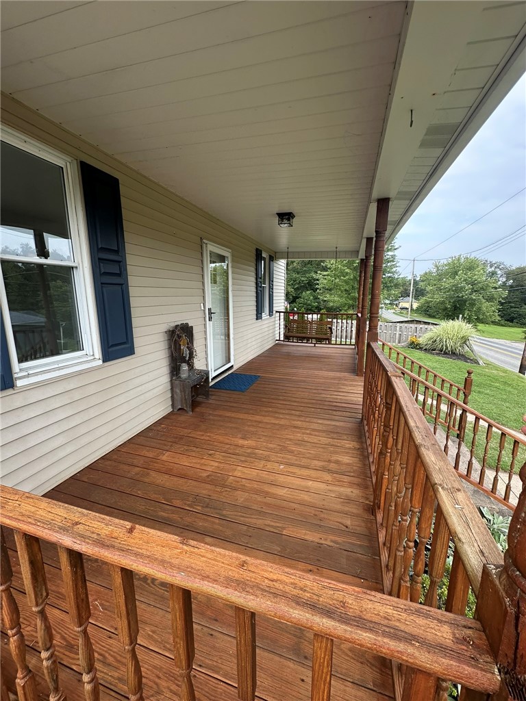 853 Walnut Hill Rd — photo 2