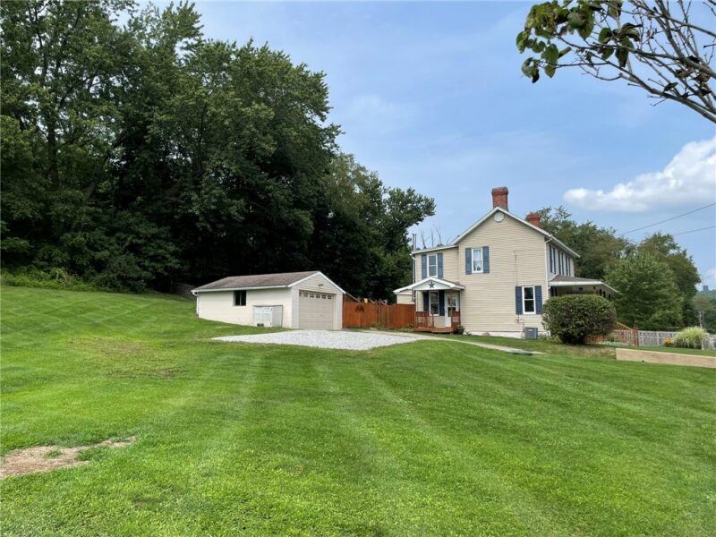 853 Walnut Hill Rd — photo 3
